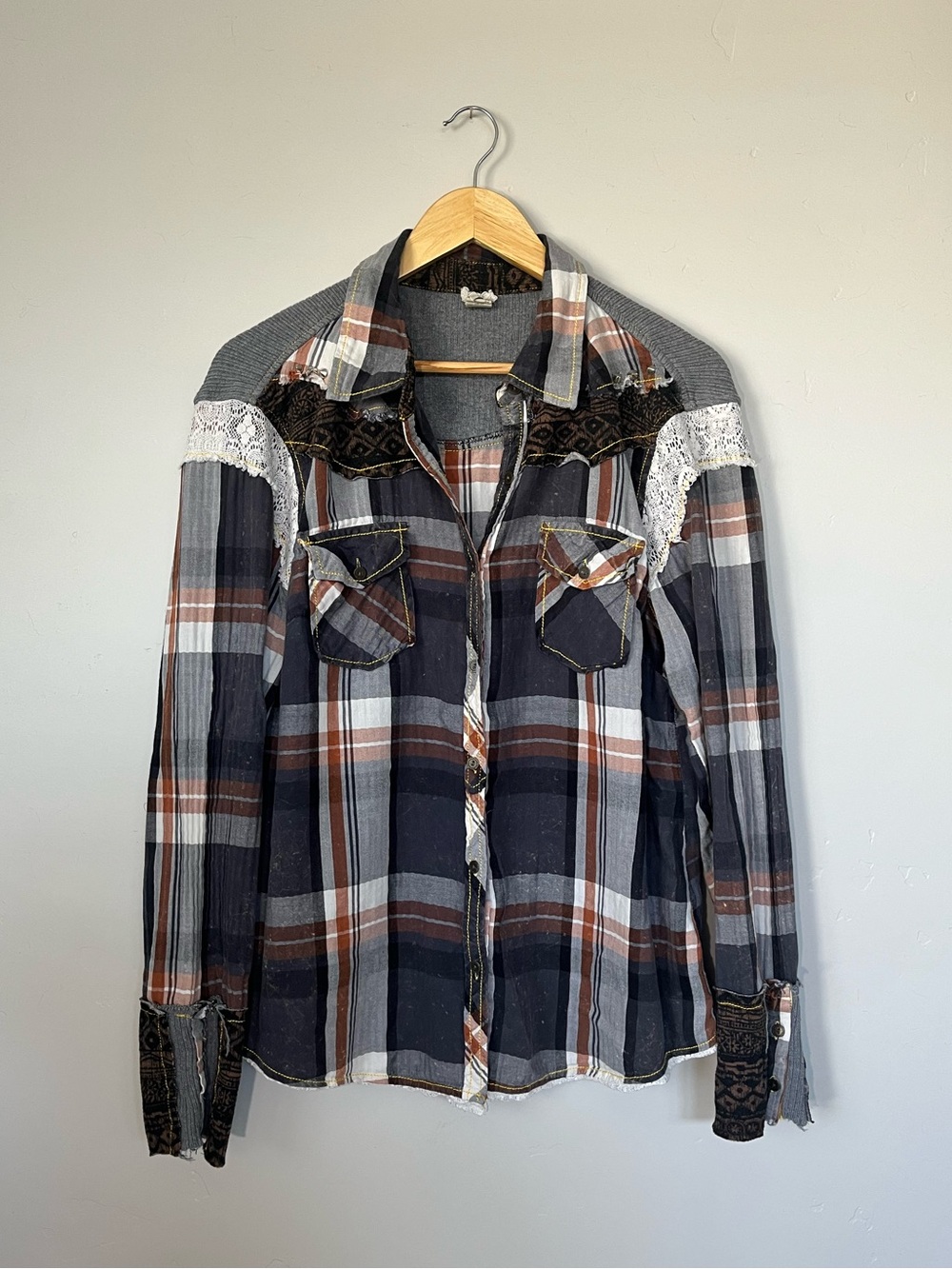Gimmicks by BKE | Blue & Orange Long Sleeve Detailed Flannel Button Down Shirt